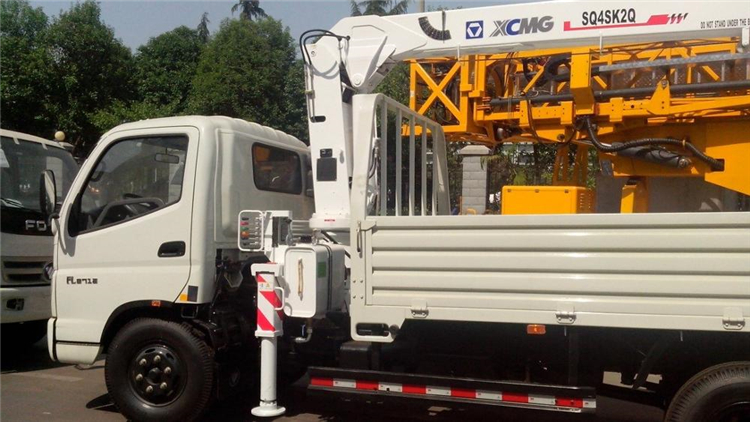 XCMG Official Brand New 4 Ton Small Pickup Truck Mounted Crane Sq4sk2q for Sale